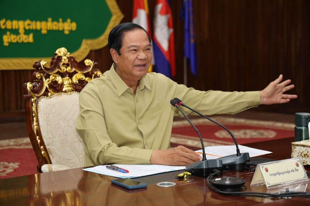 ទេសរដ្ឋមន្រ្តី គន់ គីម ណែនាំឲ្យថ្នាក់ខេត្ត បន្តតាមដានព័ត៌មាននៅតាមតំបន់ងាយរងគ្រោះ ពិសេសតំបន់ប្រឈមការខ្វះទឹក និងខិតខំស្តារទំនប់ទឹក និងអាងទឹកដើម្បីរក្សាទឹកទុកប្រើក្នុងរដូវប្រាំងនេះ