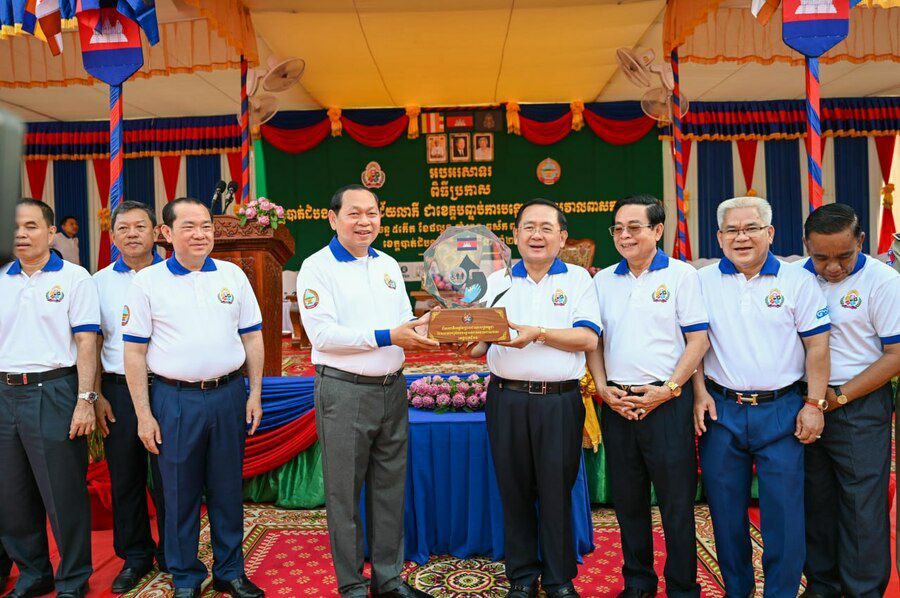 ខេត្តបាត់ដំបងជាខេត្តទី១៧ ដែលទទួលបានជ័យលាភីបញ្ចប់ការបន្ទោបង់ពាសវាលពាសកាល (ODF)