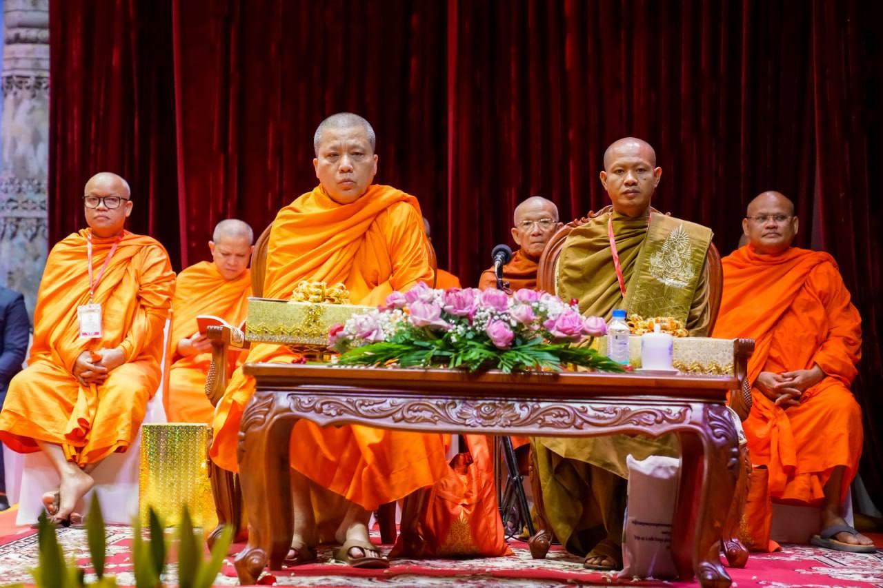 រដ្ឋមន្រ្តីក្រសួងធម្មការ និងសាសនា ដាក់ចេញគោលការណ៍ណែនាំចំនួន៣ចំណុច ក្នុងពិធីបើកសន្និបាតបូកសរុបលទ្ធផលការងារឆ្នាំចាស់ និងលើកទិសដៅការងារឆ្នាំថ្មី