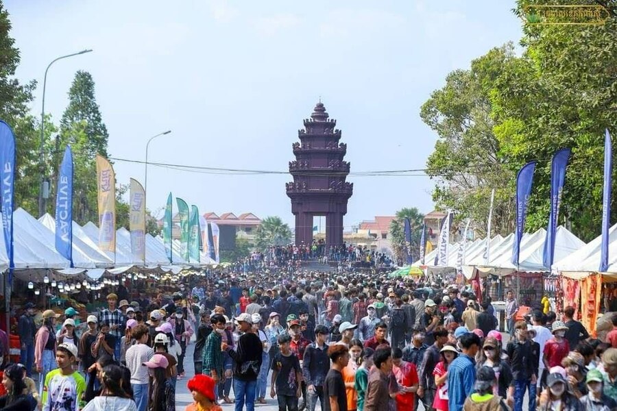 រដ្ឋបាលខេត្តកំពង់ស្ពឺ បានត្រៀមរៀបចំសង្ក្រាន្តឱ្យបានធំជាងឆ្នាំមុន ដើម្បីអបអរសាទរពិធីបុណ្យចូលឆ្នាំថ្មីប្រពៃណីជាតិខ្មែរ