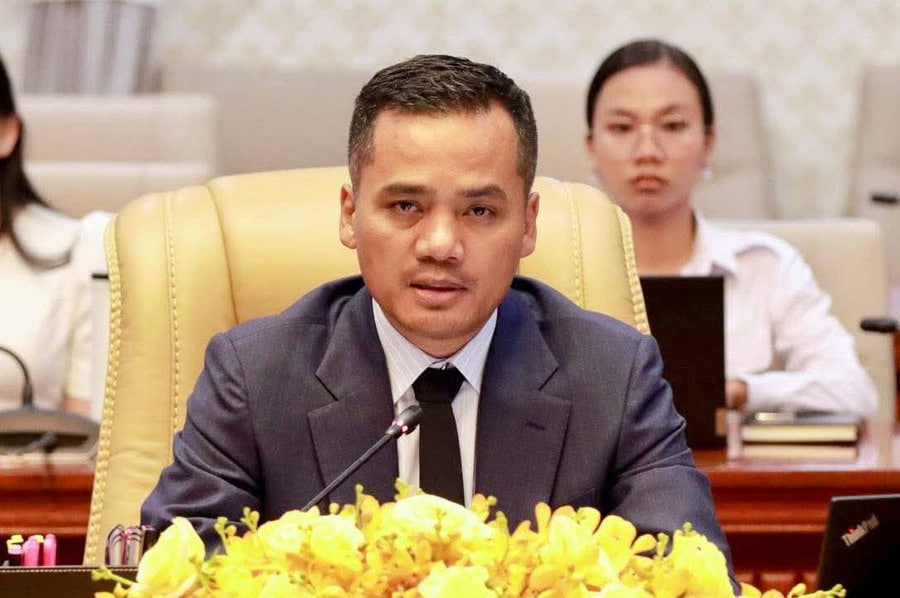 ឯកឧត្តមអភិសន្តិបណ្ឌិត ស សុខា ប្ដេជ្ញាចិត្តបន្តខិតខំអនុវត្តការងារតាមតួនាទីភារកិច្ច និងសមត្ថកិច្ចក្រសួងមហាផ្ទៃ