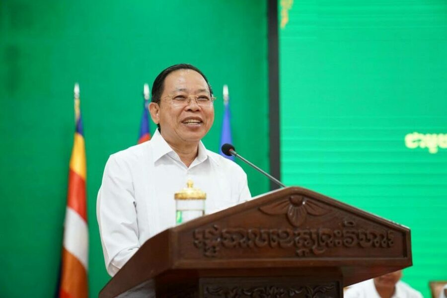 ឯកឧត្តម ចាយ បូរិន ណែនាំមន្រ្តីរាជការនៃមន្ទីរធម្មការនិងសាសនាខេត្តព្រះវិហារ ត្រូវអនុវត្តតាមច្បាប់របស់រាជរដ្ឋាភិបាលកម្ពុជា លើសំណង់សាសនាណាដែលមិនគោរពតាមច្បាប់ទម្លាប់របស់ប្រទេស