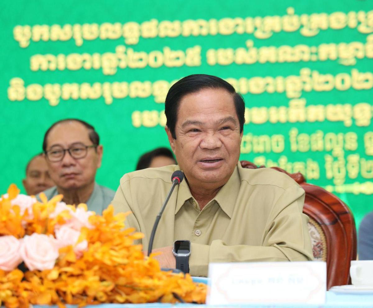 ឯកឧត្តម ទេសរដ្ឋមន្ត្រី គន់ គីម ណែនាំឱ្យរដ្ឋបាលថ្នាក់ក្រោមជាតិតាមដានជាប់ជាប្រចាំនូវបាតុភាពកើតឡើងដោយសារគ្រោះមហន្តរាយ