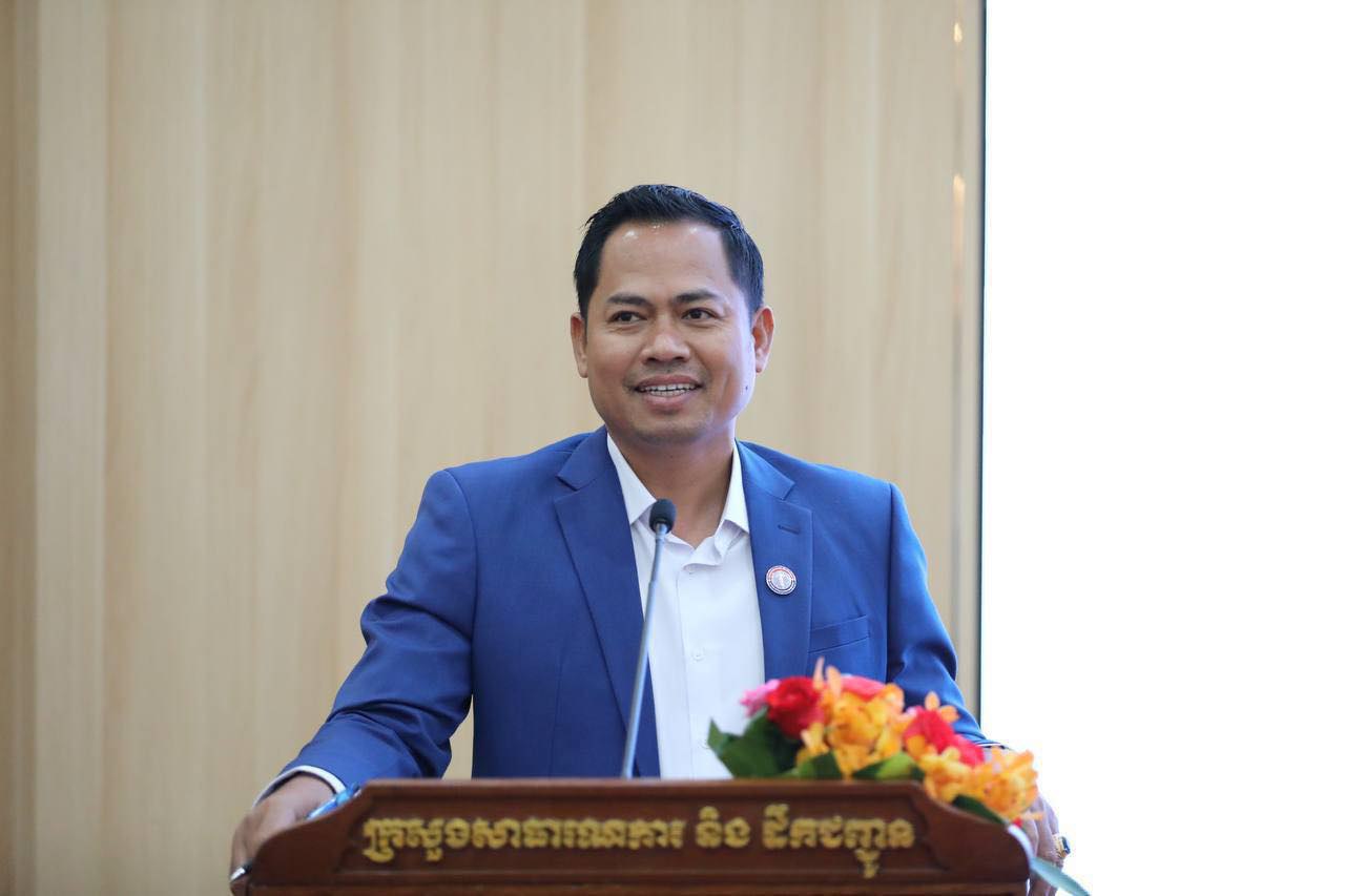 ដំណឹងល្អ...! អ្នកនាំពាក្យ បញ្ជាក់ថា៖ «ស្ពានមេគង្គក្រចេះ បានដំឡើងធ្នឹមទាំងអស់ហើយ ដើម្បីភ្ជាប់តួស្ពានទាំងមូល និងបើកឱ្យប្រជាពលរដ្ឋធ្វើដំណើរឆ្លងកាត់បណ្តោះអាសន្ននៅកំឡុងខែកញ្ញាខាងមុននេះ»