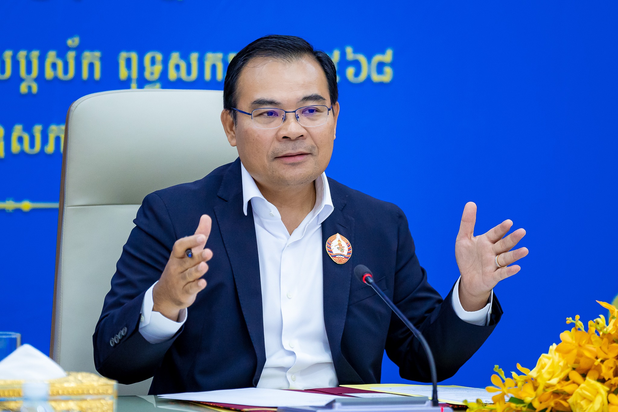 ឯកឧត្តមរដ្ឋមន្ត្រី ថោ ជេដ្ឋា អញ្ជើញដឹកនាំកិច្ចប្រជុំជីវភាពគណបក្សនៃគណៈកម្មាធិការគណបក្សក្រសួងធនធានទឹក និងឧតុនិយម និងកំណត់របៀបរបបការងារ និងគោលដៅយុទ្ធសាស្ត្រសម្រាប់ក្រុមការងារគណបក្សចុះមូលដ្ឋានស្រុកស្ទោង ខេត្តកំពង់ធំ