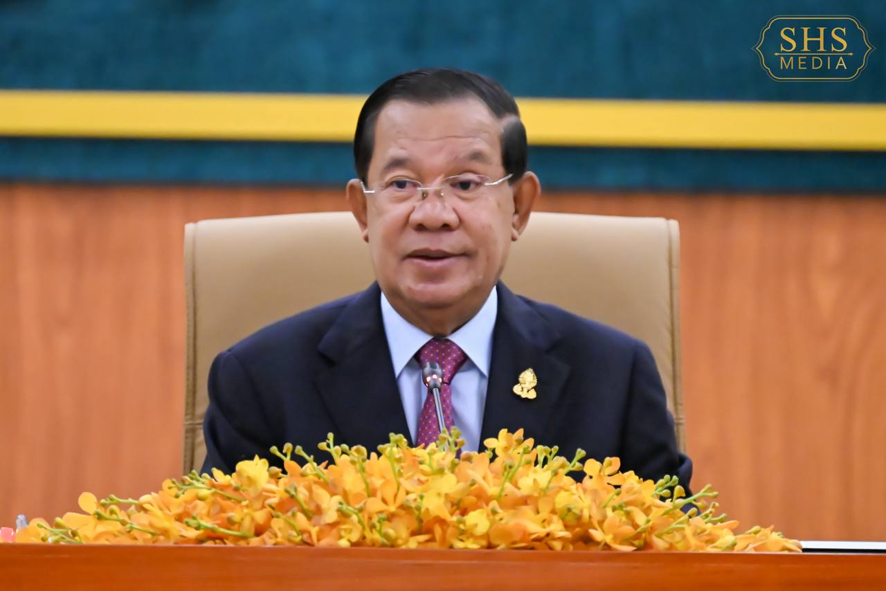 TOP NEWS: នាយឧត្តមសេនីយ៍ផុតលេខ «ផ្កាយមាស៥» អំពាវដល់បងប្អូនប្រជាពលរដ្ឋ កុំជឿលើព័ត៌មានក្លែងក្លាយ អុចអាល ញុះញង់ នាំឱ្យមានការរើងអើងជាតិសាសន៍ អាចបង្កឱ្យមានសង្គ្រាមរវាងប្រទេសទាំងពីរ
