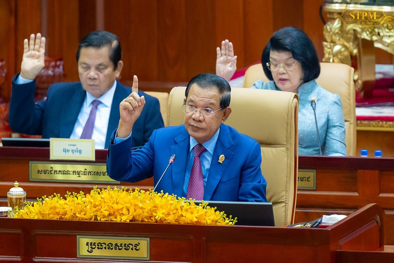 សម្តេចធិបតី ហ៊ុន ម៉ាណែត៖ «សម្តេចតេជោសែន តែងតែងគាំទ្រដឹកនាំ និងលើកទឹកចិត្តជាប្រចាំដល់កម្លាំងប្រដាប់អាវុធគ្រប់ប្រភេទត្រៀម និងឈរជើងតាមបន្ទាត់ព្រំដែន ដើម្បីការពារអធិបតេយ្យភាព និងបូរណភាពទឹកដីរបស់យើង»