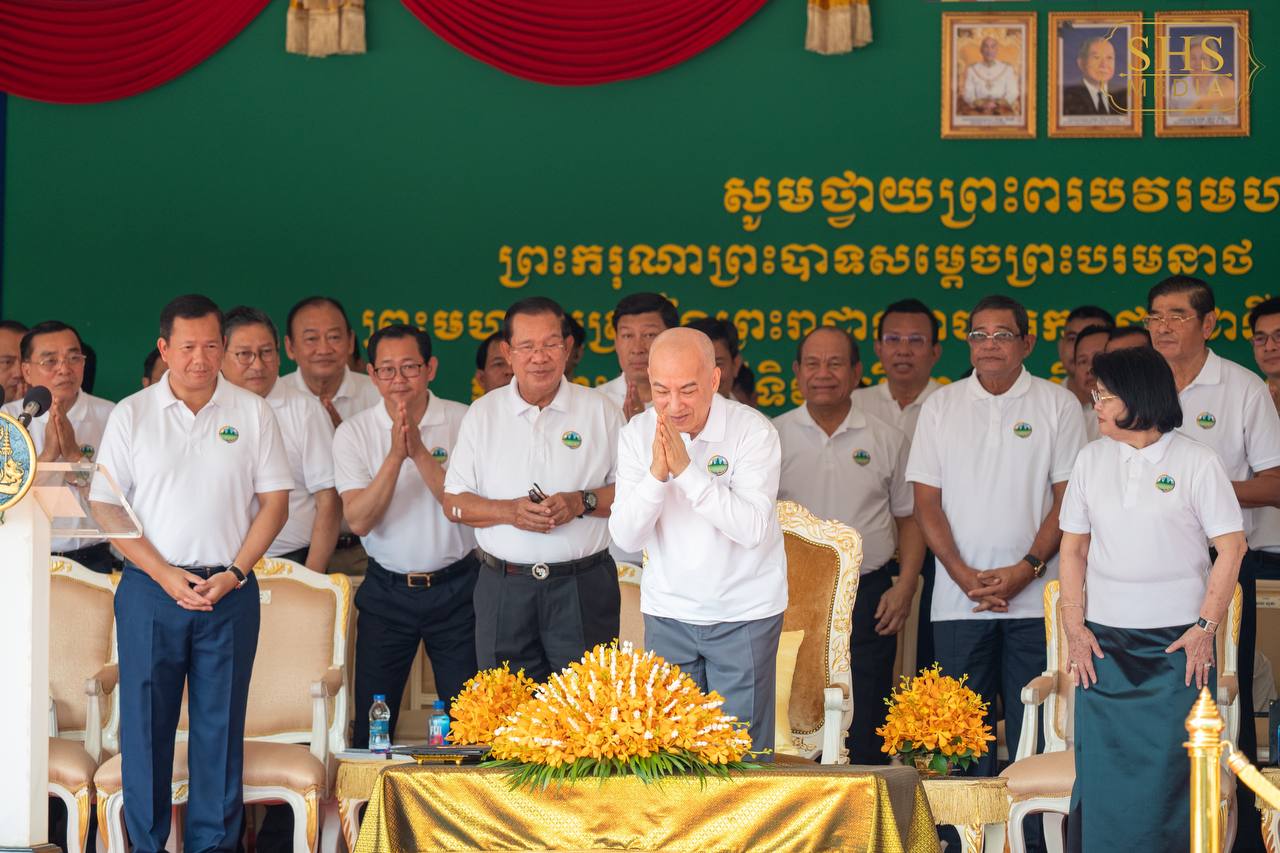 ព្រះមហាក្សត្រ៖ ប្រធានបទ “ប្រយុទ្ធប្រឆាំងការបំពុលដោយប្លាស្ទិក” សម្រាប់ទិវាបរិស្ថានឆ្នាំ២០២៥នេះ គឺជា ការក្រើនរំឭក និងការអំពាវនាវមួយសម្រាប់យើងទាំងអស់គ្នាឱ្យរួមគ្នាធ្វើសកម្មភាពប្រកបដោយការទទួលខុសត្រូវខ្ពស់