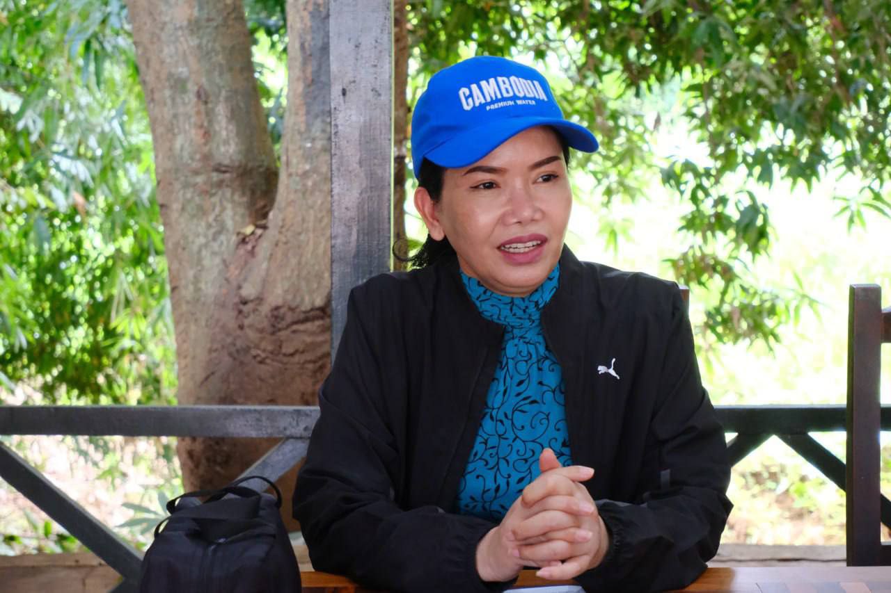 អភិបាលខេត្តប៉ៃលិន ជូនដំណើរបងប្អូនពលករខ្មែរមកពីប្រទេសថៃ ត្រលប់ទៅស្រុកកំណើតវិញ តាមរយៈរថយន្តក្រុងដោយឥតគិតថ្លៃ
