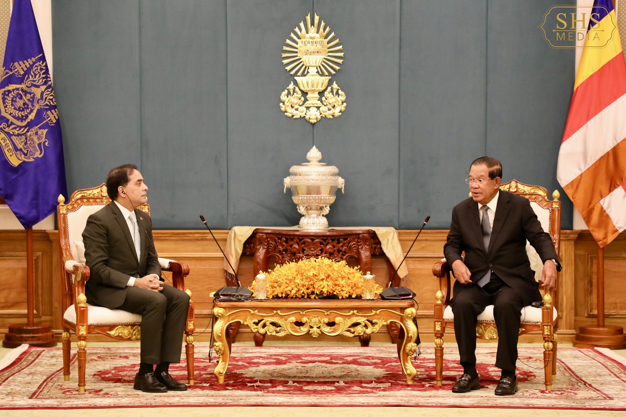 សម្តេចតេជោ ហ៊ុន សែន អនុញ្ញាតឲ្យ ឯកឧត្តម Faiyaz Murshid Kazi ឯកអគ្គរដ្ឋទូតនៃសាធារណរដ្ឋប្រជាមានិតបង់ក្លាដេស ចូលជួបសម្តែងការគួរសម