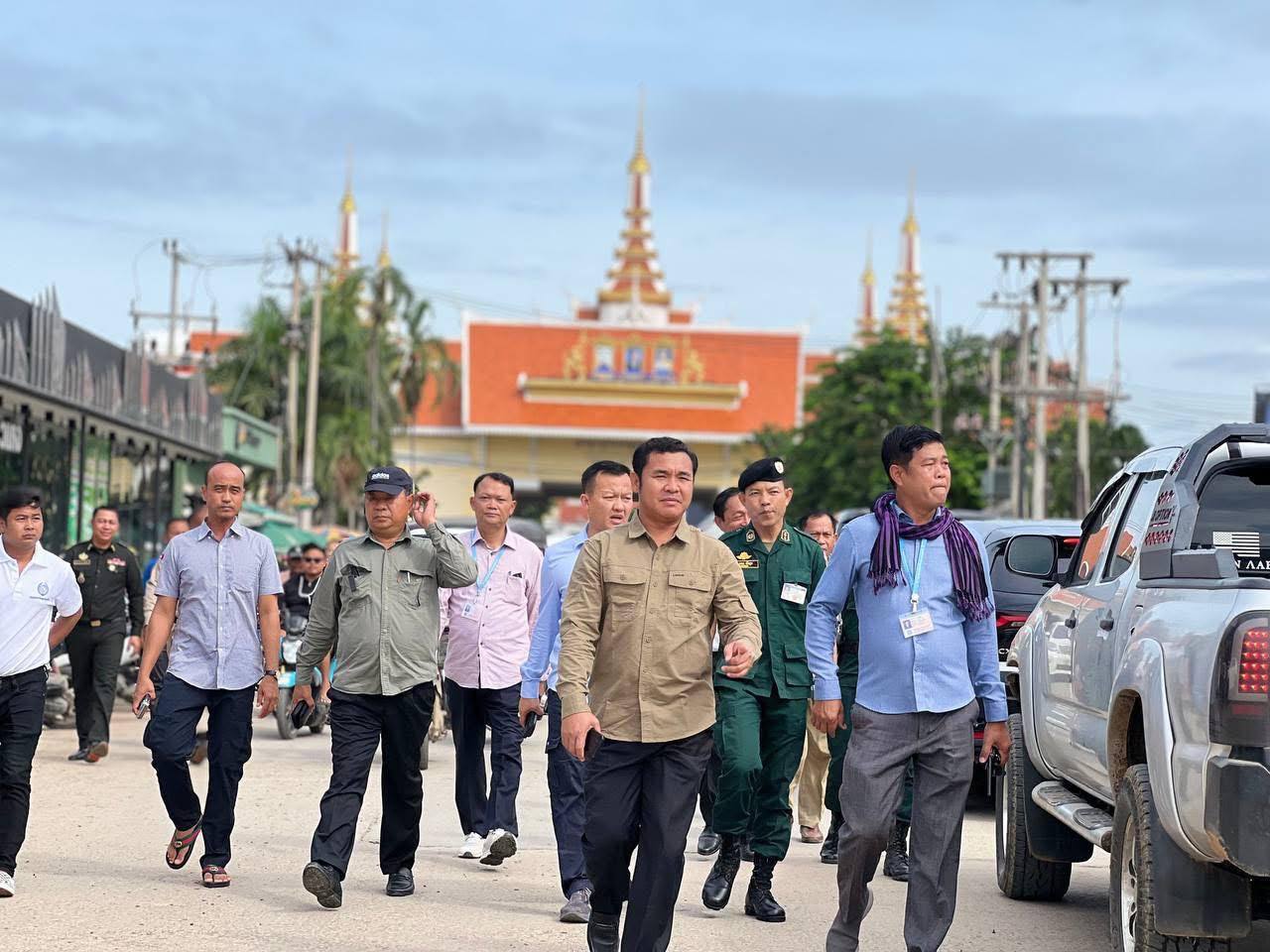 កម្ពុជា-ថៃ ទុកពេល៣ម៉ោងពីម៉ោង៥ល្ងាចដល់៨យប់ថ្ងៃទី២៤ខែមិថុនាឆ្នាំ២០២៥ ឲ្យពលរដ្ឋដែលជាប់គាំងឆ្លងដែនឲ្យអស់