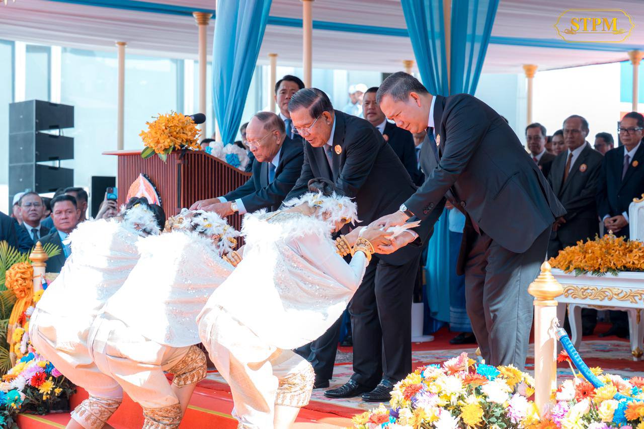 ប្រធានគណបក្សប្រជាជនកម្ពុជា៖ «ក្នុងរយៈពេល ៥ខែ ដើមឆ្នាំ២០២៥ ទំហំពាណិជ្ជកម្មអន្តរជាតិសម្រេចបាន ២៥ ៥០៣ លានដុល្លារអាម៉េរិក កើន ១៨%»
