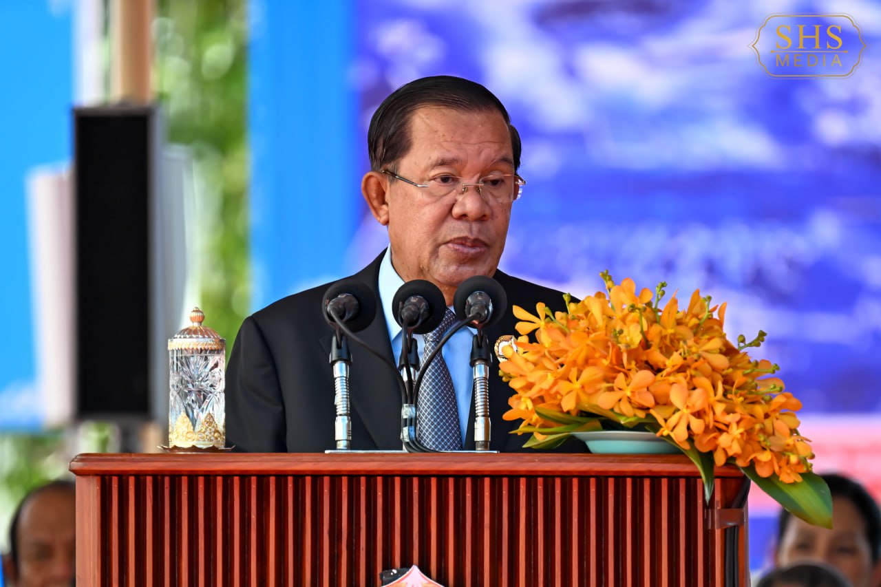 សម្តេចតេជោអំពាវនាវដល់ជនរួមជាតិទាំងមូលសាមគ្គីគ្នាជាមួយរដ្ឋាភិបាល ផ្តល់ការគាំទ្រដល់កងកម្លាំងប្រដាប់អាវុធ ដើម្បីពង្រឹងខឿនការពារជាតិឱ្យកាន់តែរឹងមាំ