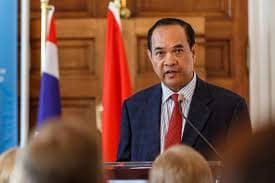 រដ្ឋាភិបាលកម្ពុជា មានជំហរប្រកបដោយសឆន្ទៈឱ្យមាន “បទឈប់បាញ់” ទើបធ្វើឱ្យមានកំណើតនៃការគាំទ្រកម្ពុជាកាន់តែច្រើនពីសហគមន៍អន្តរជាតិ