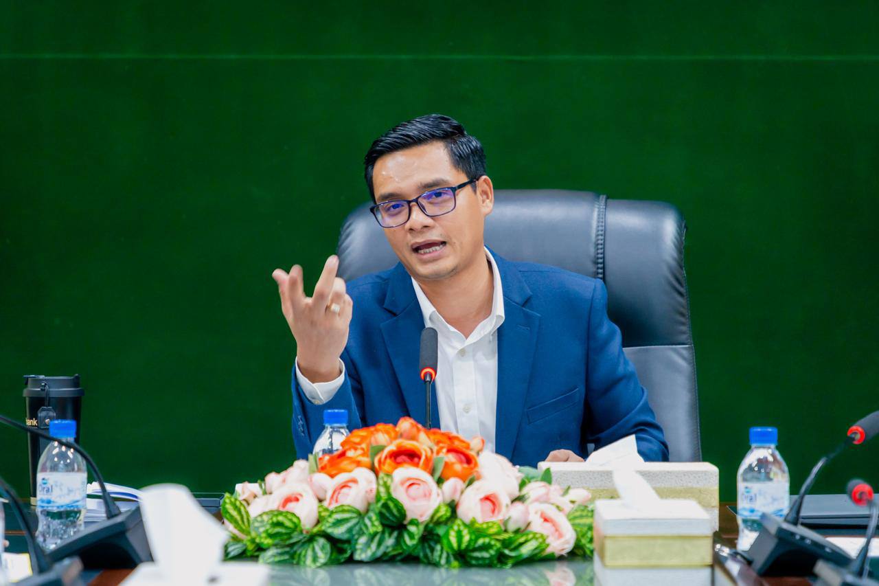 អ្នកនាំពាក្យក្រសួងការងារ អំពាវនាវកុំឱ្យឆ្លងដែនទៅថៃខុសច្បាប់ ដោយគួរតែស្វែងរកការងារក្នុងស្រុកវិញតាមរយៈលេខ ១២៩៧ និងសាកសួរព័ត៌មានការងារពីអាជ្ញាធរមូលដ្ឋាន