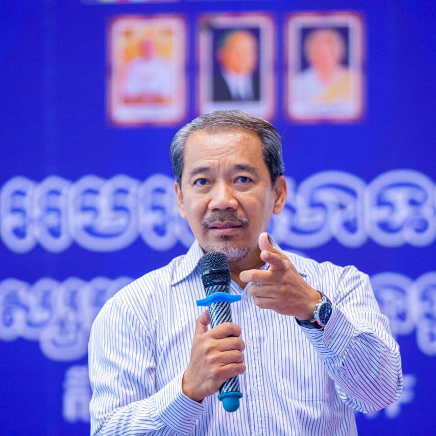 គណៈកម្មាធិការសិទ្ធិមនុស្សកម្ពុជា ជំរុញឱ្យអ្នករាយការណ៍ពិសេស តាមដាននិងចាត់វិធានការបន្ទាន់ ចំពោះកងទ័ពថៃ ដែលគំរាមកំហែងប្រើ«ច្បាប់អាជ្ញាសឹក» លើប្រជាជនខ្មែរ បង្ខំឲ្យចេញពីផ្ទះ និងដីស្រែចម្ការរបស់ពួកគេ