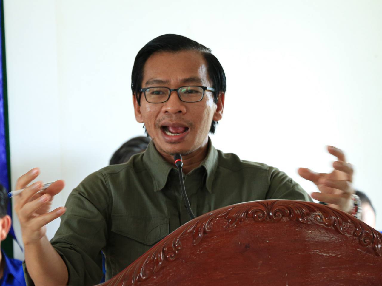 ប្រតិបត្តិការ ០២ ទីតាំង នៅក្រុងបាវិត ឃាត់ខ្លួនជនពាក់ព័ន្ធ «Online Scams» ជាង ៦០០ នាក់!