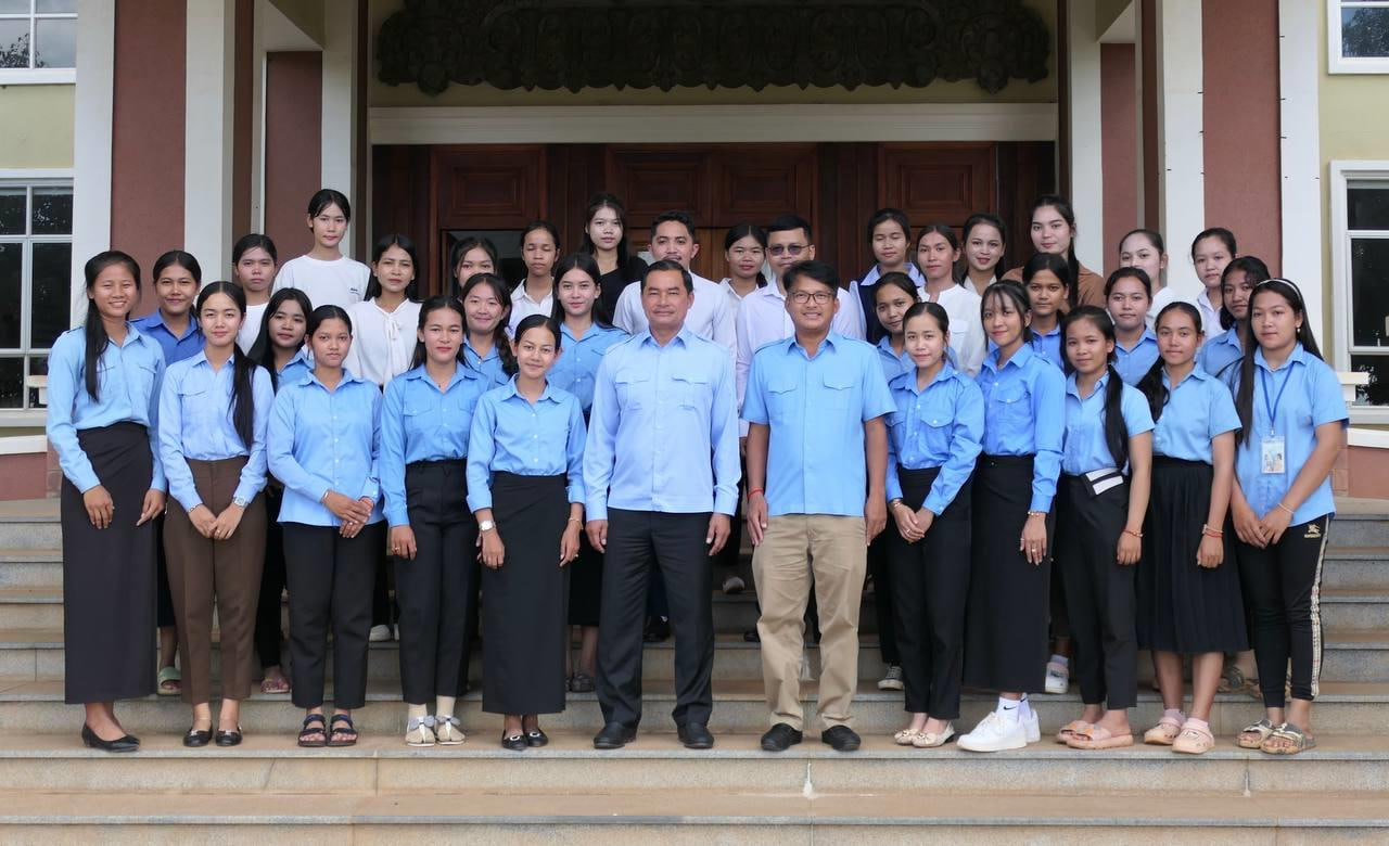 អភិបាលខេត្តត្បូងឃ្មុំ លើកទឹកចិត្តក្រុមការងារយុវជនបណ្តាញសង្គមខេត្ត បន្តផ្សព្វផ្សាយឱ្យបានផុសផុលរាល់សមិទ្ធលដែលរដ្ឋាភិបាលកម្ពុជា និងរដ្ឋបាលខេត្តបានធ្វើកំពុងធ្វើ និងបន្តធ្វើ