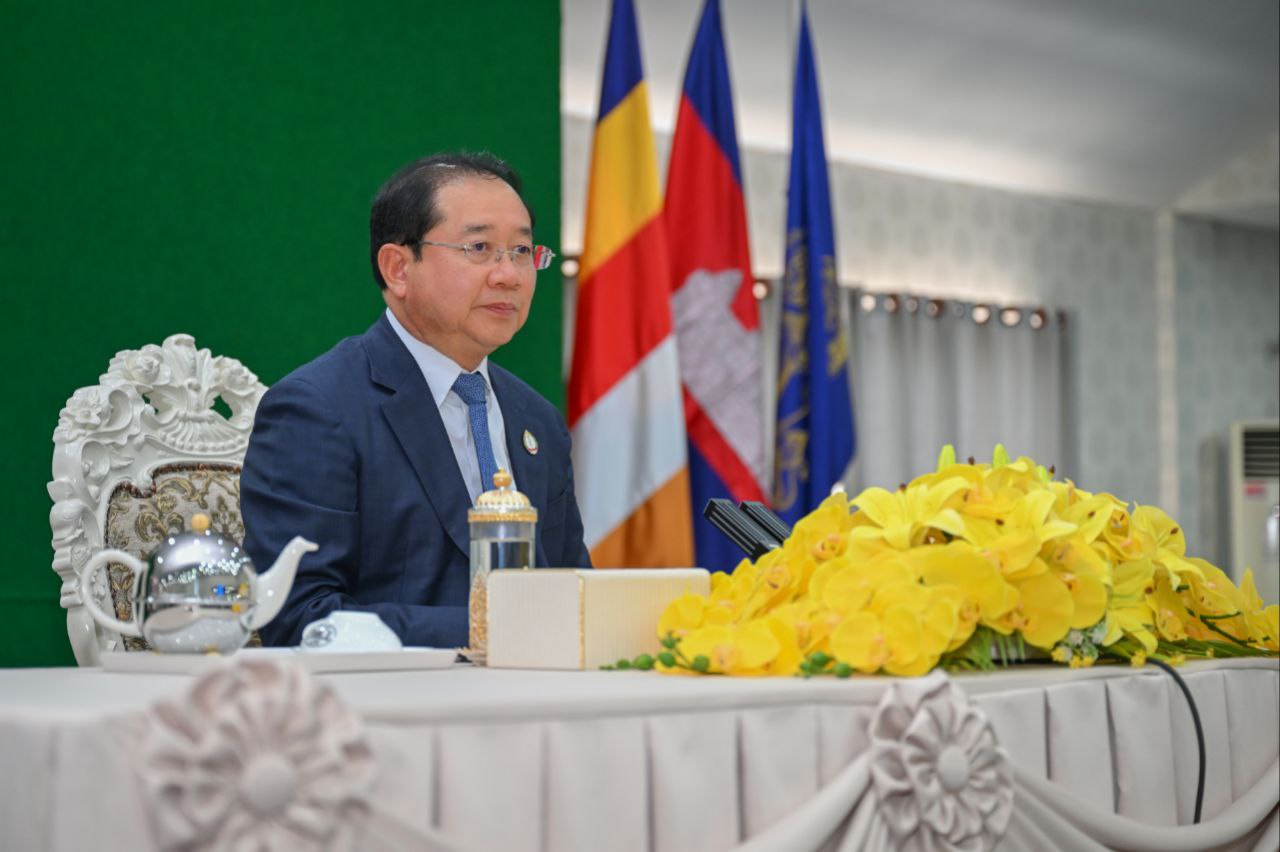 រដ្ឋមន្រ្តីសុខាភិបាល៖ «រាល់ការផ្តល់របាយការណ៍មិនគ្រប់ជ្រុងជ្រោយ ថ្នមស្ថានការណ៍ វៀសចាកពីភាពជាក់ស្តែង ស្មើនឹងការមិនទទួលខុសត្រូវពិតប្រាកដក្នុងភារកិច្ចការងារ»