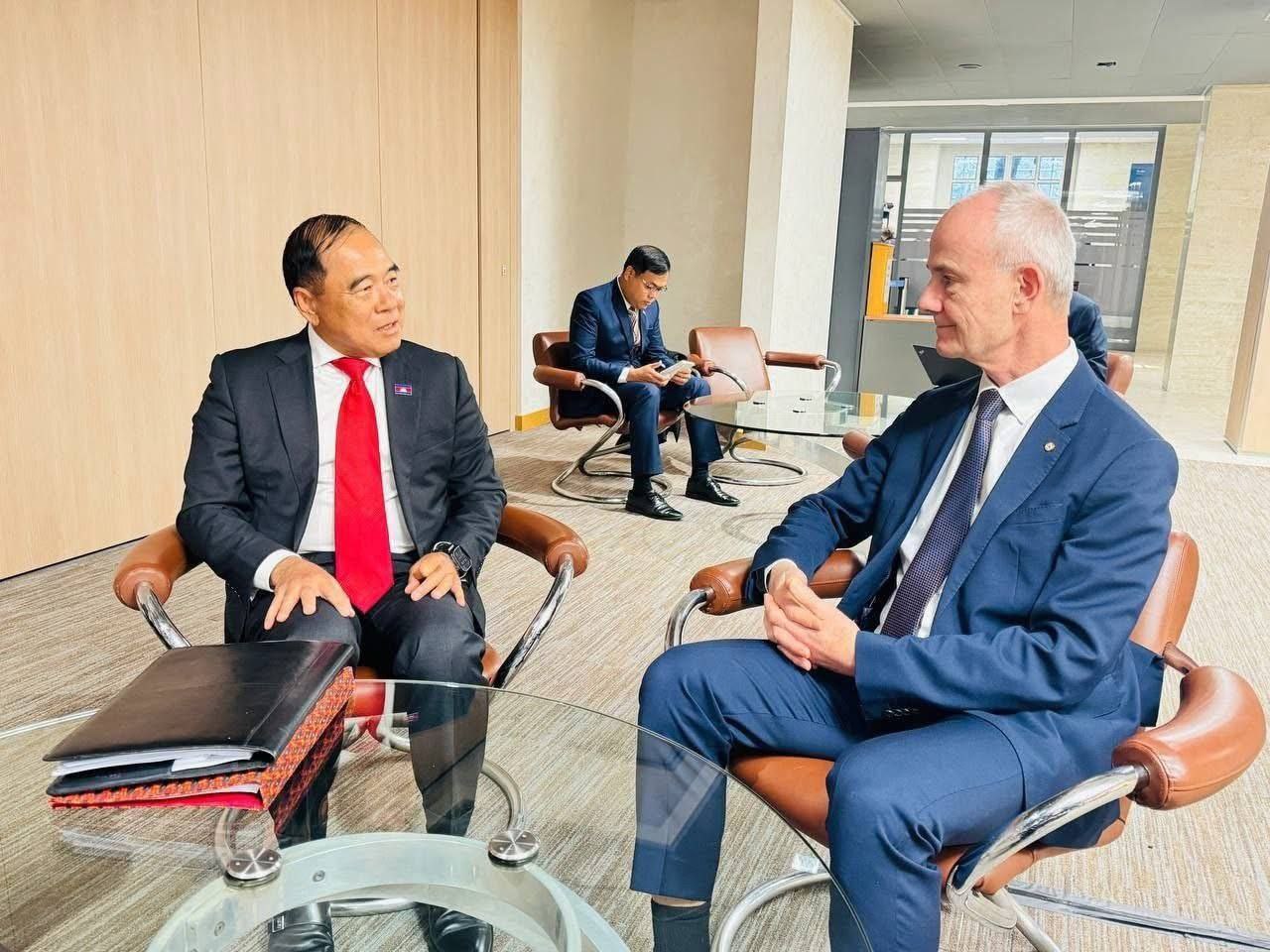 កម្ពុជាយកចិត្តទុកដាក់ខ្ពស់លើសុខទុក្ខយោធិនខ្មែរទាំង ១៨ រូបដែលកំពុងស្ថិតក្រោមការឃុំគ្រងរបស់ថៃ និងជំរុញឱ្យថៃ ដោះលែងតាមការសន្យារបស់ខ្លួន