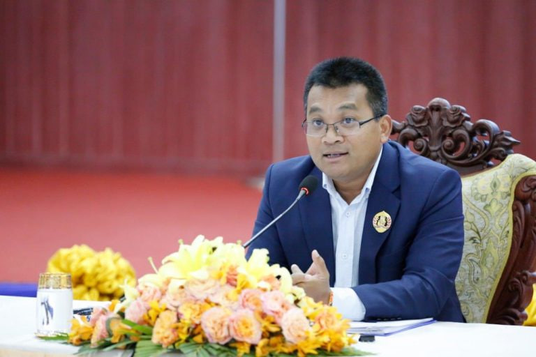 Update: រដ្ឋមន្ត្រីក្រសួងសាធារណការ ត្រៀមសម្ភារៈ និងបច្ចេកទេស ដើម្បីស្តារស្ពានមេទឹក ក្រោយរងការវាយប្រហារពីយន្តហោះ F-16 របស់យោធាថៃ