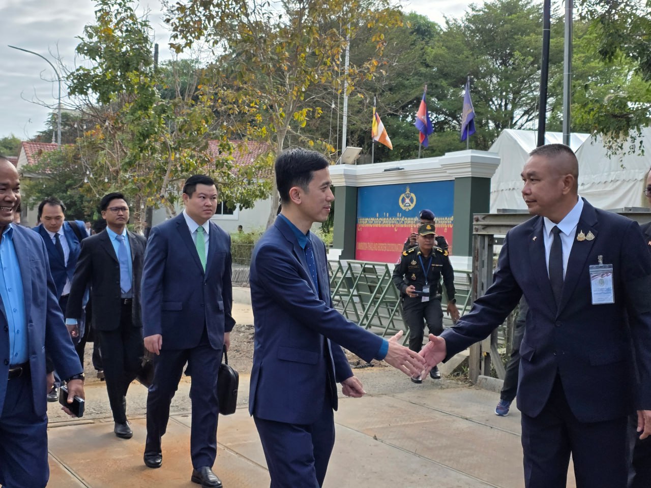 បទវិភាគ! ឈប់បាញ់ ឈប់បង្ហូរឈាម ងាកទៅរកការចរចាវិញ តើមានអ្វីប្រសើរជាងនេះ?