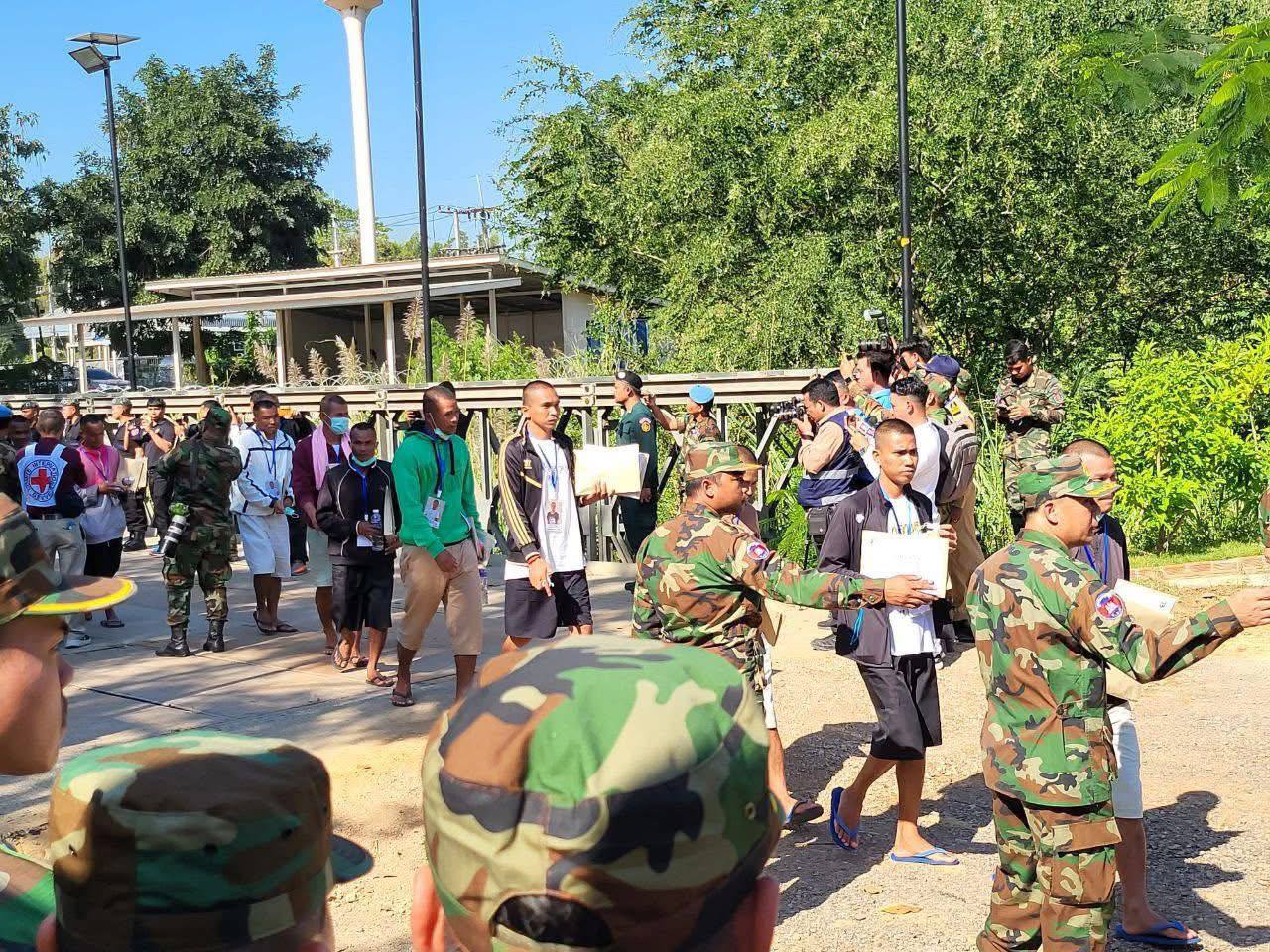 ដំណឹងល្អ!  វីរៈកងទ័ពកម្ពុជាទាំង១៨រូប ត្រូវបានដោះលែងហើយ