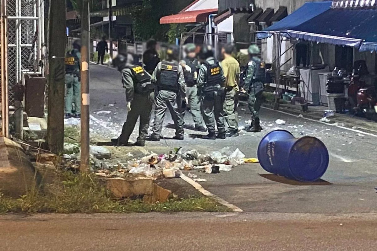 គ្រាប់បែក ៧ គ្រាប់ ត្រូវបានបំផ្ទុះនៅភាគខាងត្បូងថៃ ចំទិវានៃក្តីស្រឡាញ់