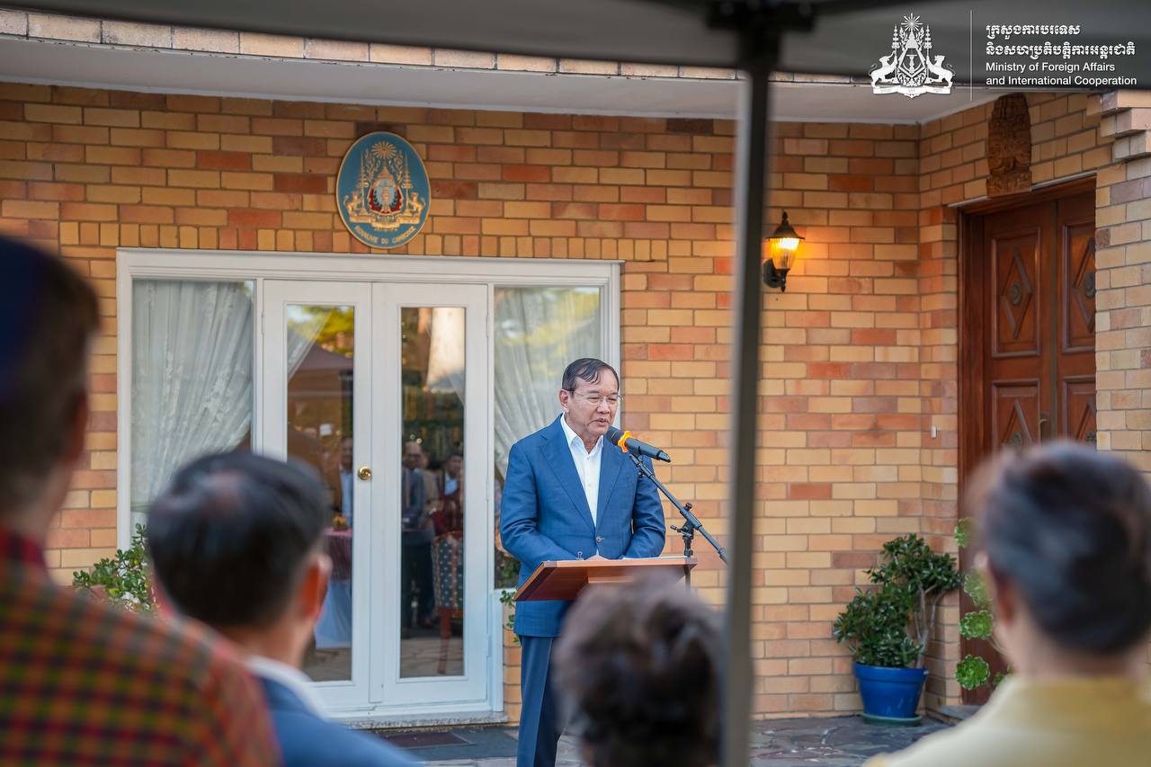 ប្រមុខការទូតកម្ពុជា ជួបសំណេះសំណាលជាមួយសហគមន៍ខ្មែរ នៅប្រទេសអូស្ត្រាលី